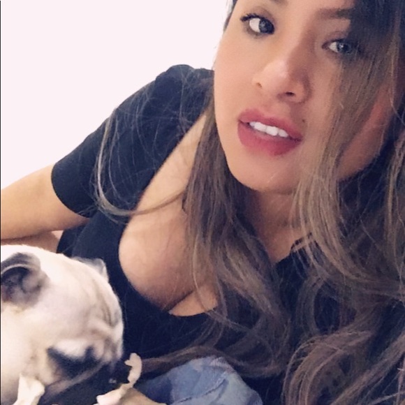 Meet your Posher, Samara - Picture 4 of 4